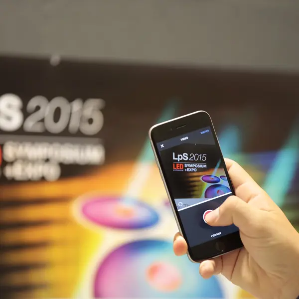 © Anja Koehler Das LpS 2015 Sujet auf einem Handydisplay, Festspielhaus Bregenz © Anja Koehler