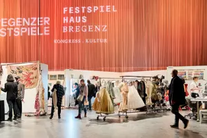 © Anja Koehler Kostüm-Ausstellung auf der Werkstattbühne beim Tag der offenen Tür im Festspielhaus Bregenz © Anja Koehler